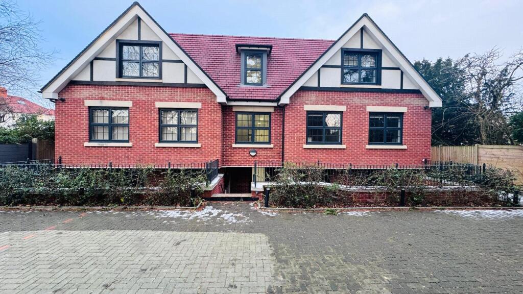 Main image of property: Sudbury Hill Close, London, HA0