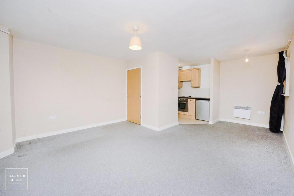 Garden Vale, Leigh, WN7 photo 2
