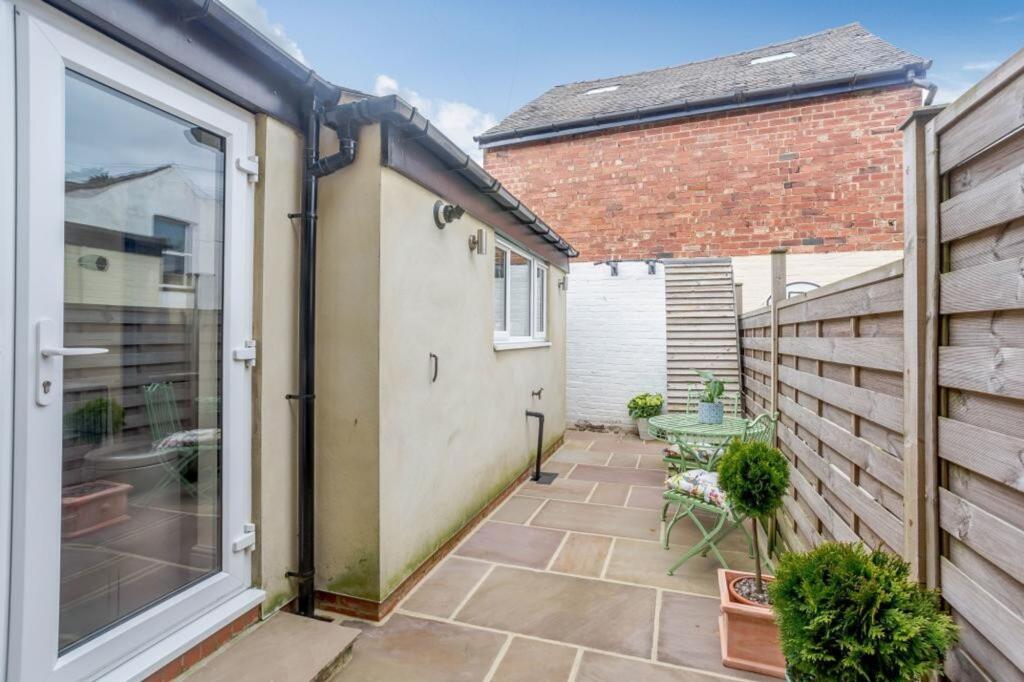 Mayfield Terrace, Harrogate, HG1 photo 3