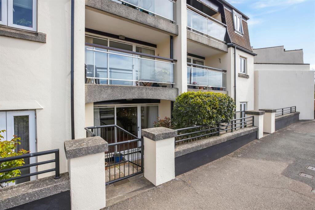 Main image of property: Salt Quay Moorings, Embankment Road, Kingsbridge