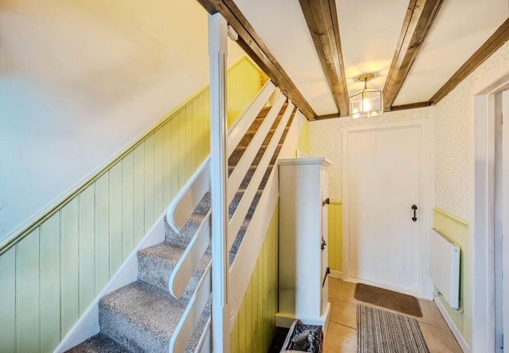 House in Hereford, Herefordshire - More