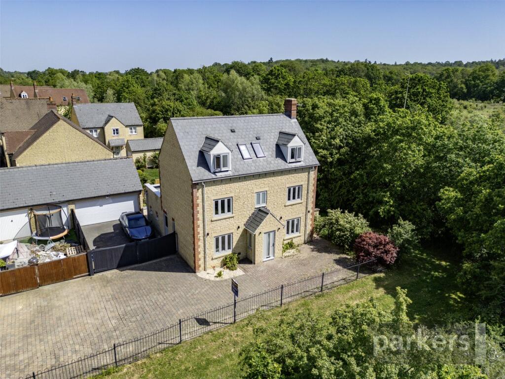 Main image of property: Cherry Tree Way, Witney, Oxfordshire, OX28
