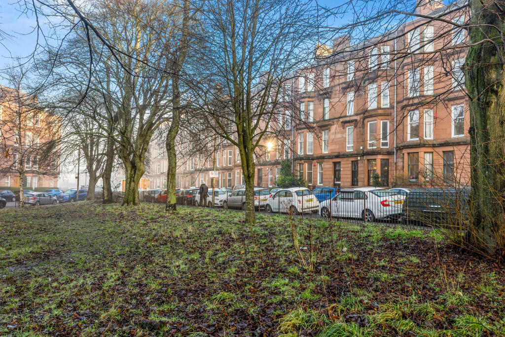 Main image of property: Waverley Street, Glasgow, G41 2DZ