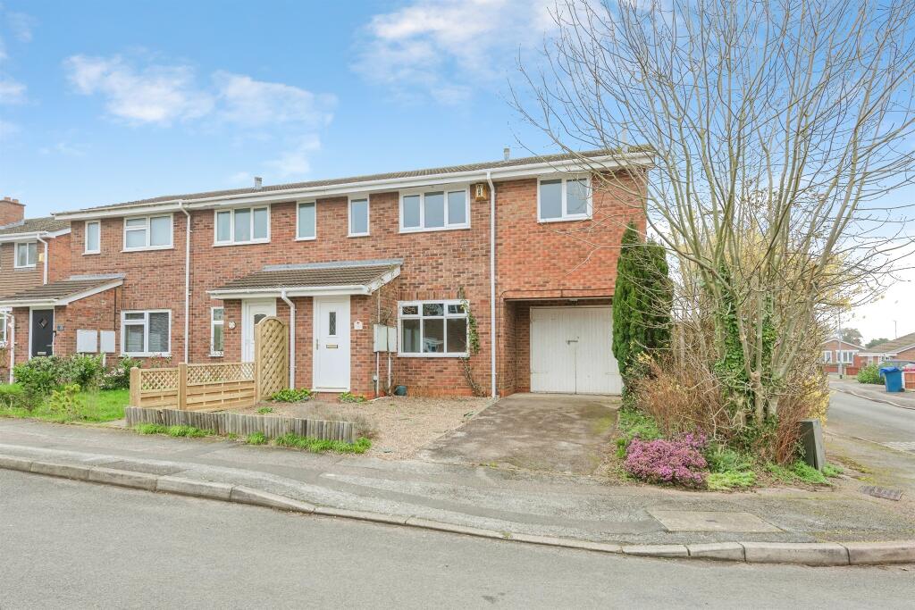 Main image of property: Lowforce, Wilnecote, Tamworth