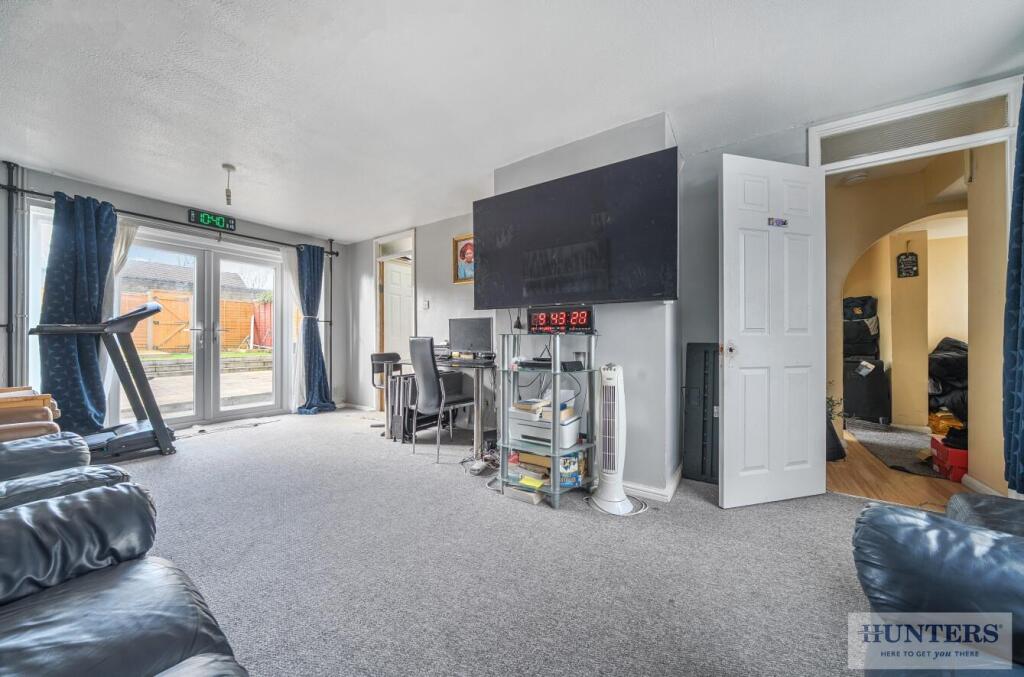 Lincoln Close, Erith - View 5