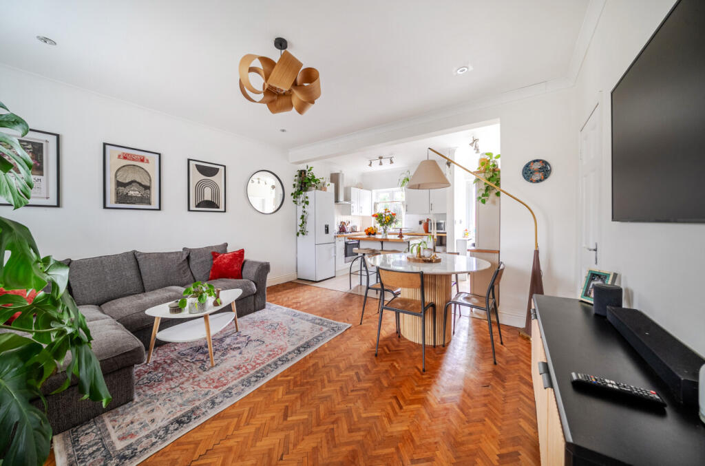 Main image of property: West Crescent, Windsor, Berkshire