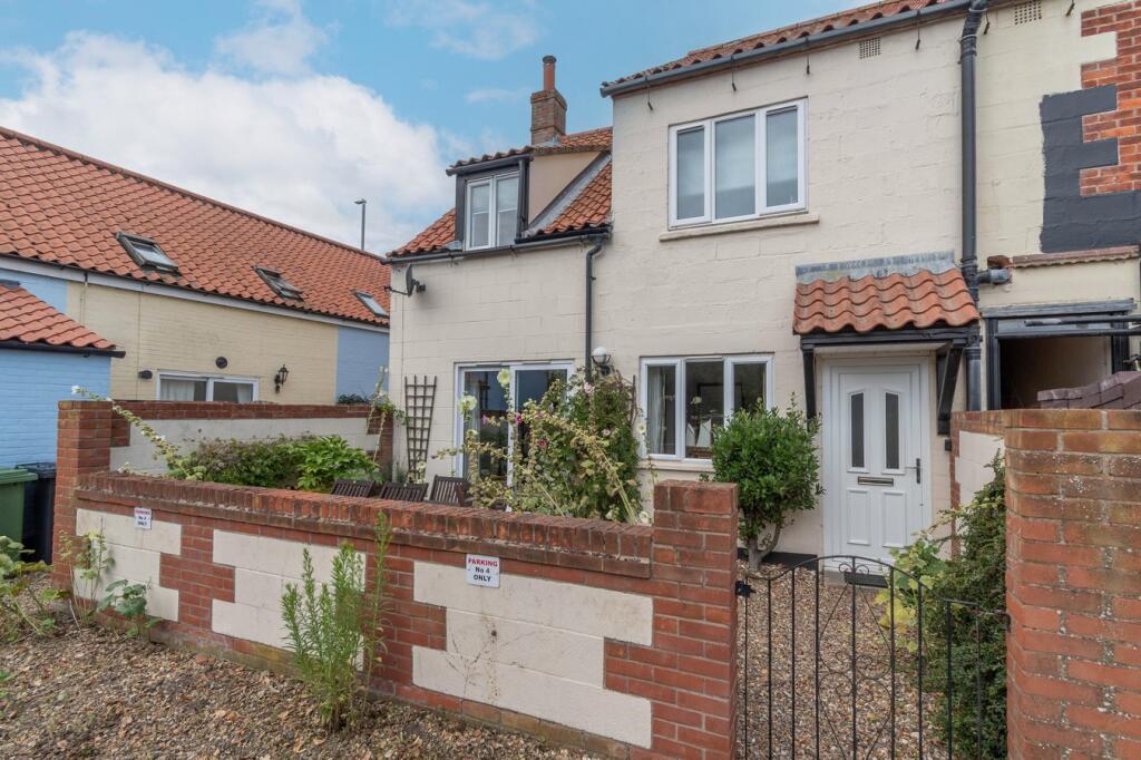 3-bed semi-detached on Mill Road, Wells-next-the-Sea, NR23, £400,000