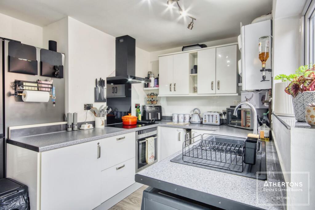 House in Verwood, Dorset - More