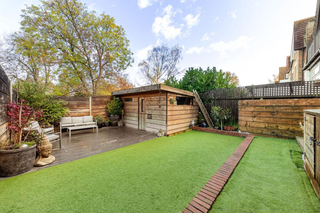 Apartment in London, South Norwood - View 4