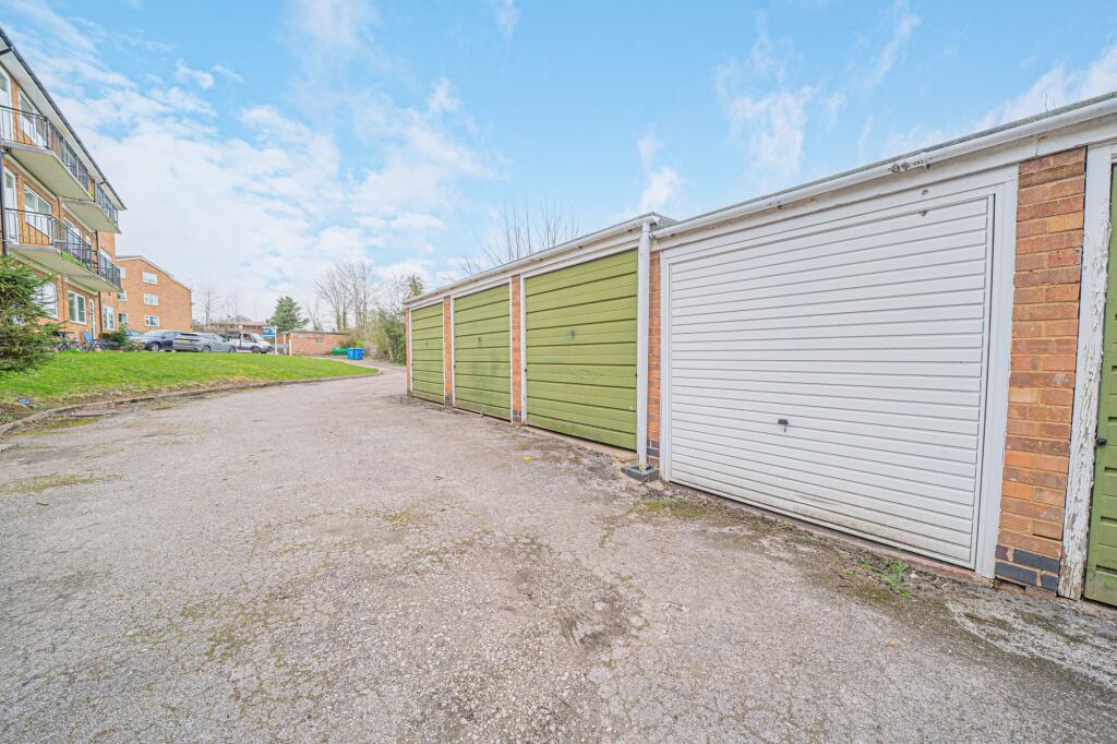 Additional image 17 of Meadow Drive, Hampton-In-Arden, B92