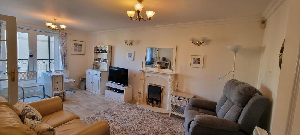 Apartment in Weston-super-Mare, Whitecross Village - View 2