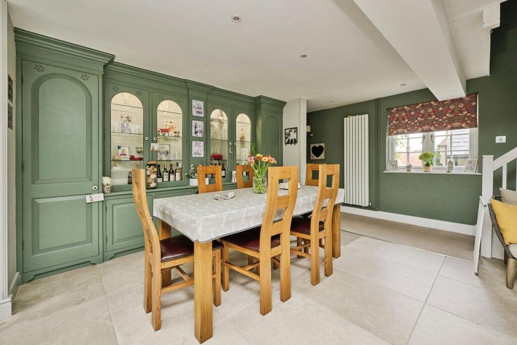 House in Peterborough - View 5