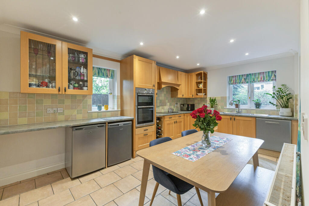 House in Salisbury - View 5
