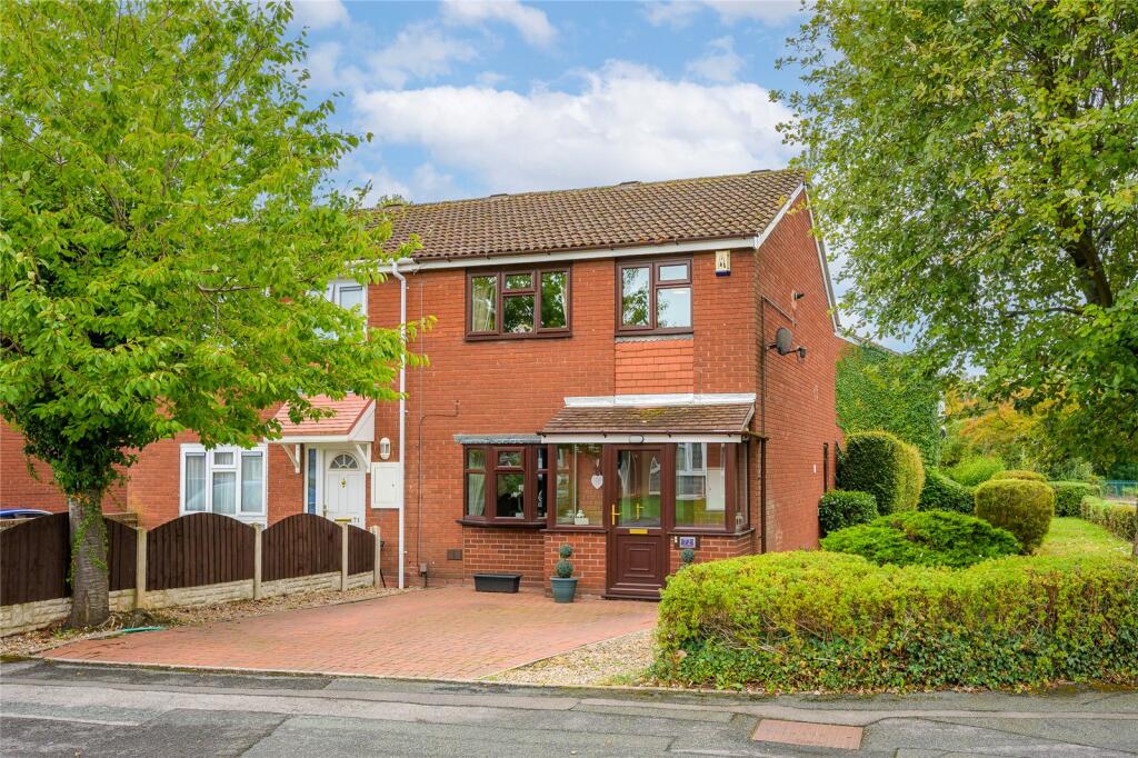 Main image of property: Barnwood Road, Pendeford, Wolverhampton, West Midlands, WV8