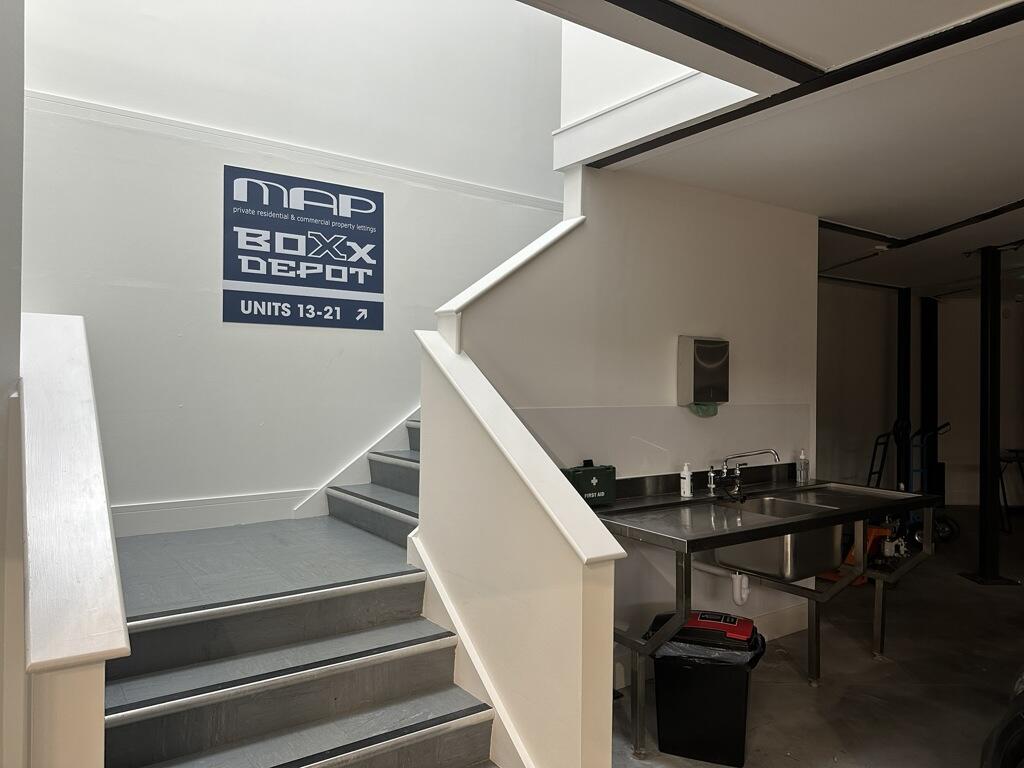 Photo 48