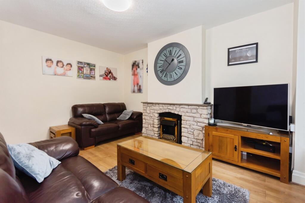Hawthorn Croft, Oldbury - View 5