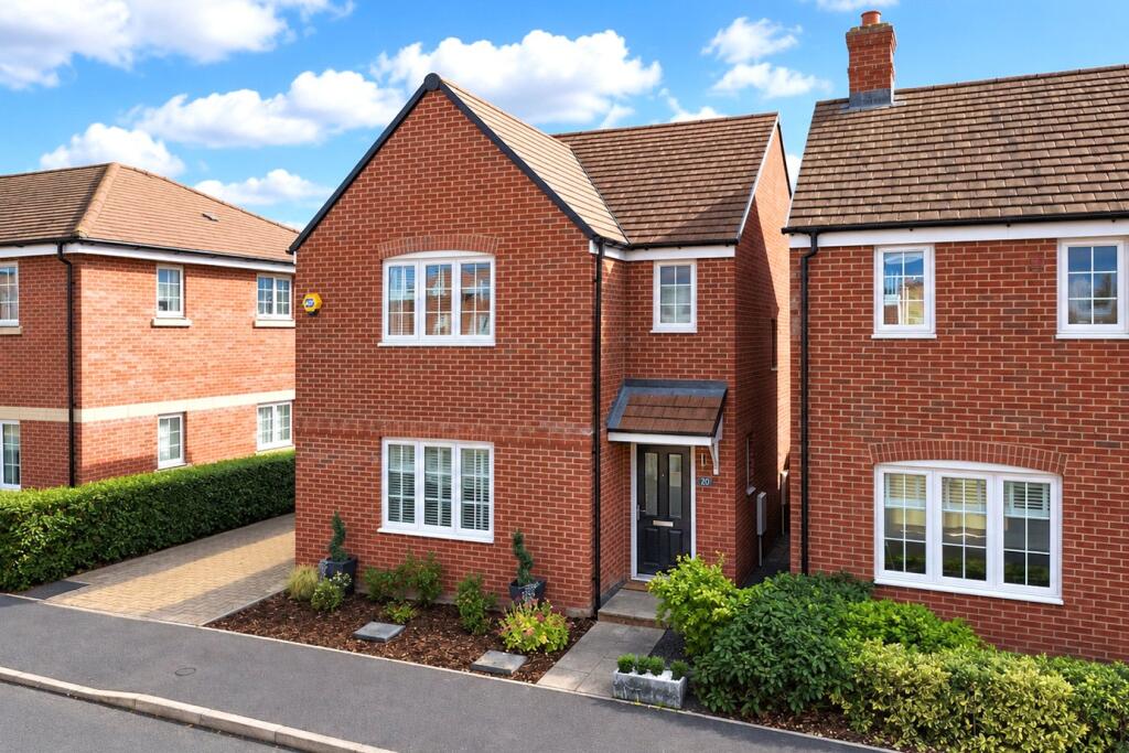 Main image of property: Westlake Gardens, Bramley, Tadley, Hampshire, RG26