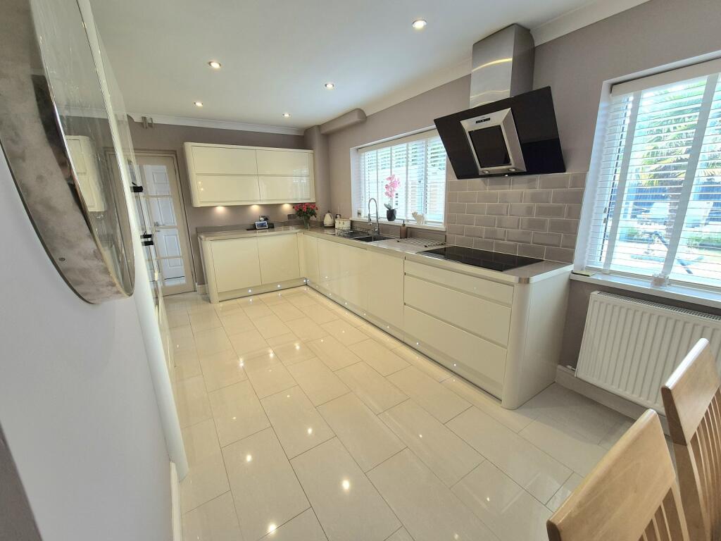 House in Swansea - View 5