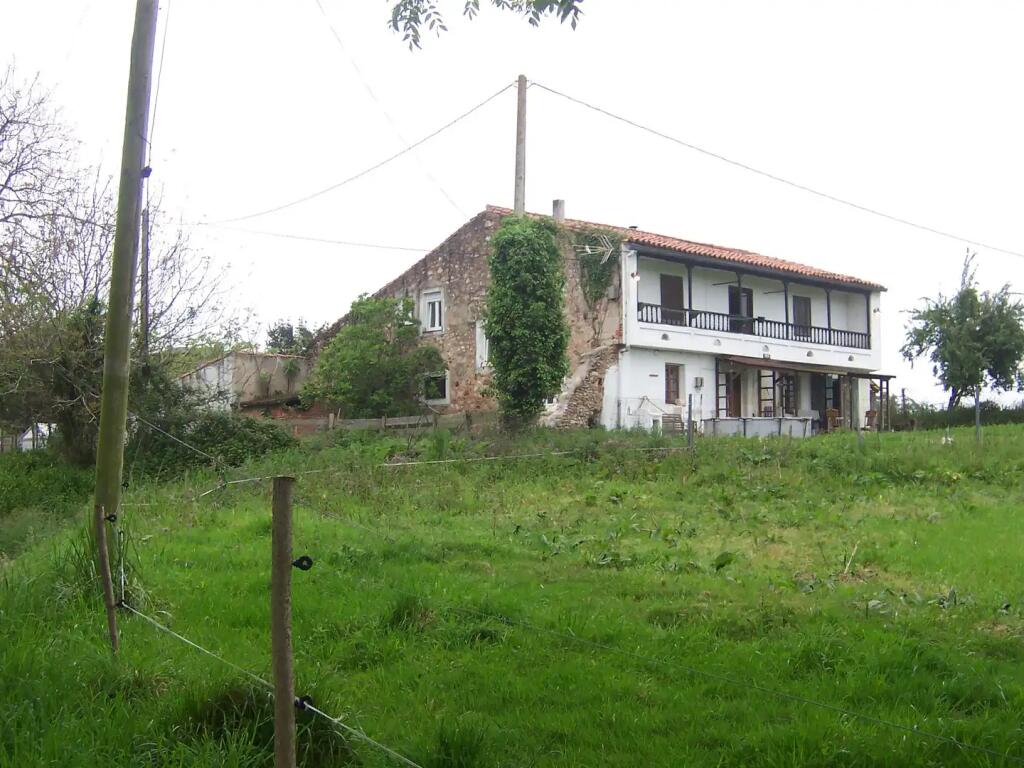 Main image of property: Cantabria, Santander, Entrambasaguas