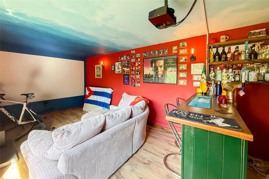 Additional image 14 of Laburnum Grove, St. Albans, Hertfordshire, AL2