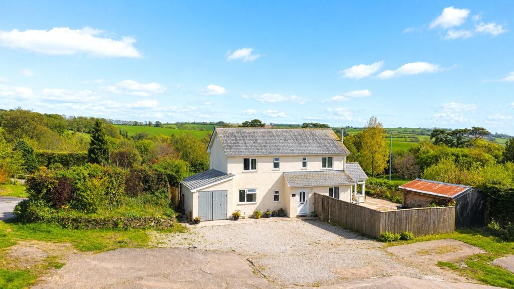 Main image of property: White Hart Close, Bratton Fleming, Barnstaple, Devon, EX31