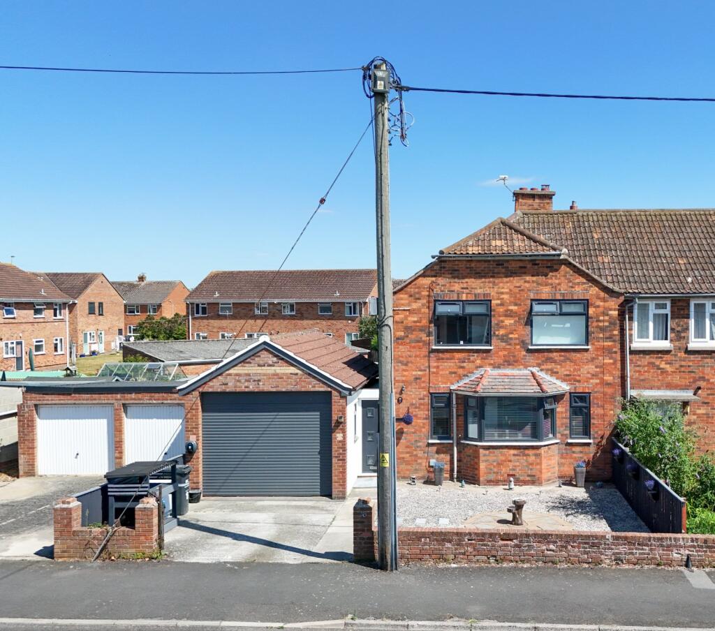 Main image of property: Killarney Avenue, Burnham-on-Sea, Somerset, TA8