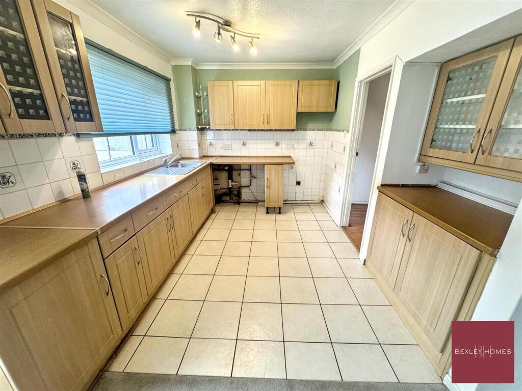 House in Dartford - View 3