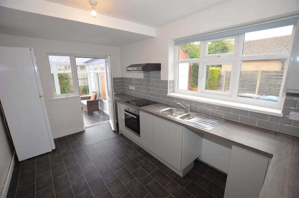 Hope Avenue, Mickleover, Derby photo 3
