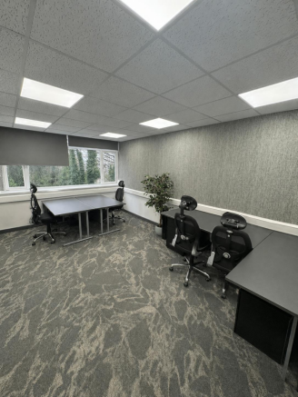 Office F6.png