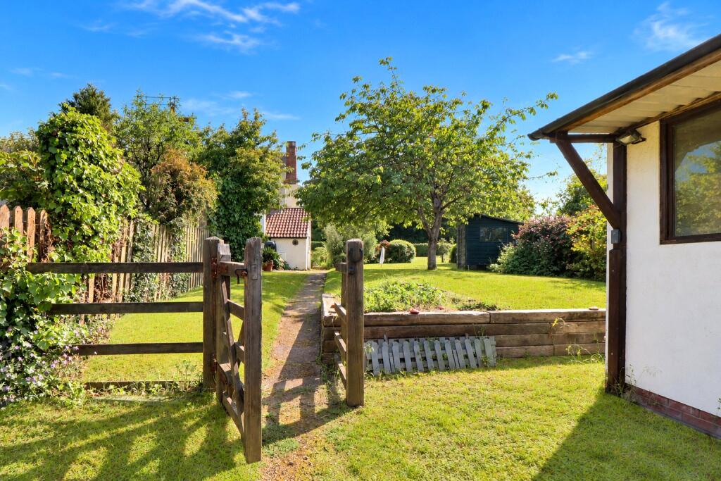 Old Cleeve, Minehead, Somerset, TA24 photo 4