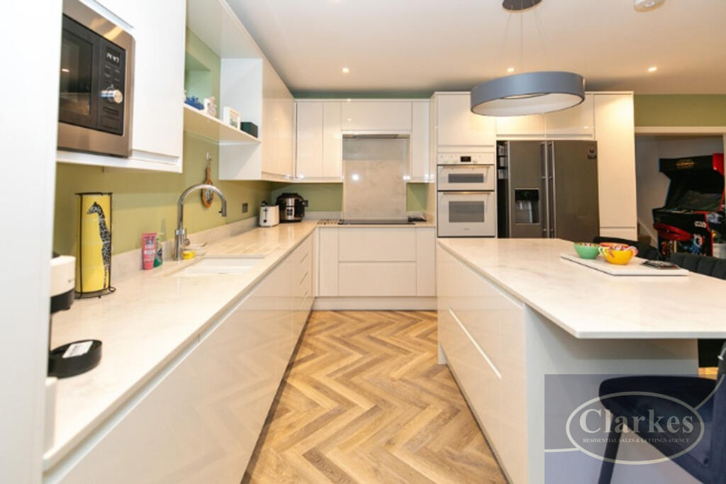 Additional image 4 of Hill View Road, Bournemouth