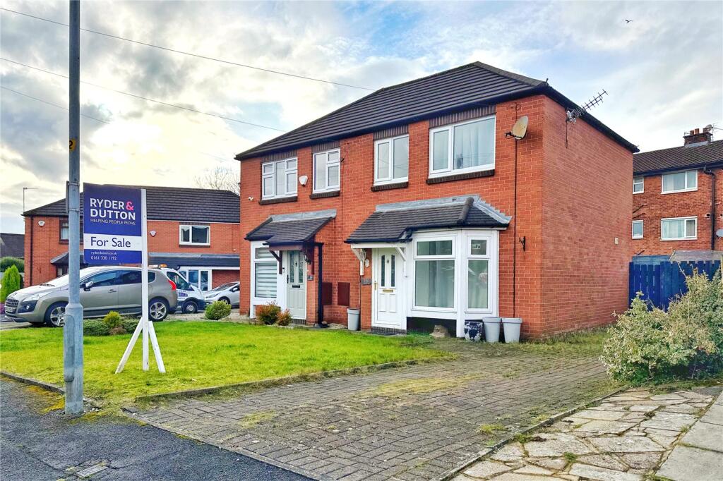 Main image of property: Earnshaw Close, Ashton-under-Lyne, Greater Manchester, OL7
