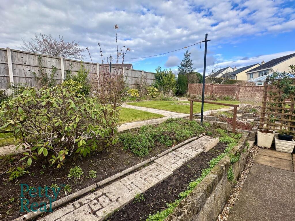 Additional image 20 of Pendle Fields, Fence
