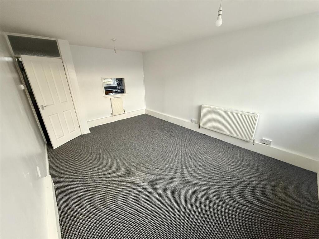 Additional image 14 of Park Avenue, Hockley