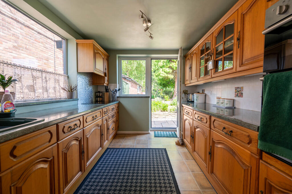 Oakdale Drive, Beeston - View 2