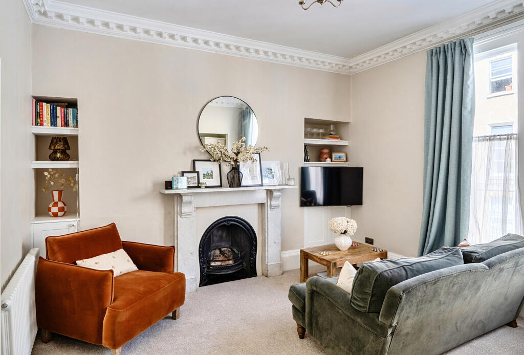 Apartment in Bath - View 4