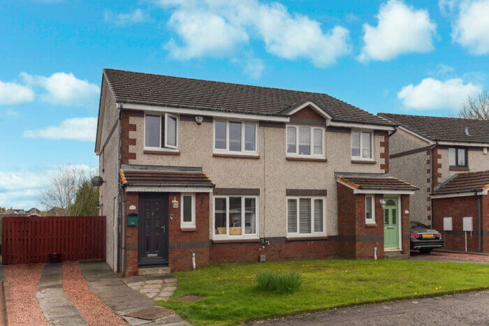 Main image of property: 19 Bendachin Drive, Dunfermline, KY12 7RZ