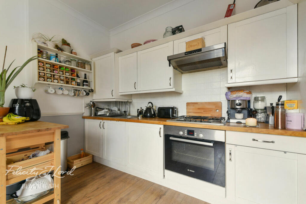 Shooters Hill Road, London photo 2