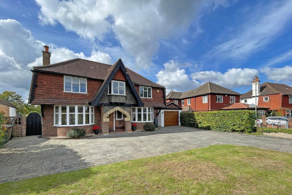 Main image of property: The Green, Ewell Downs, Epsom, Surrey, KT17 3JX