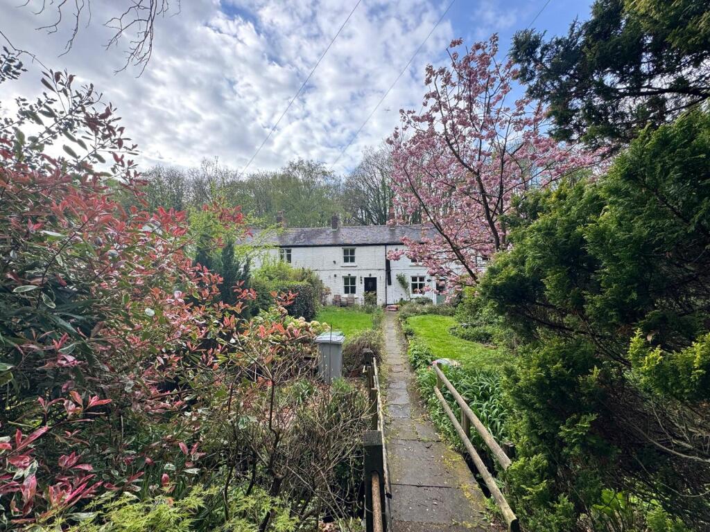 Main image of property: Middlewood Road, Poynton, Stockport, Cheshire, SK12