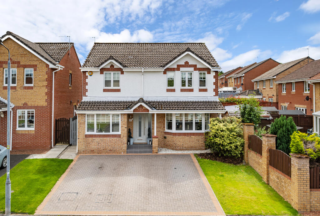 5-bed detached on 22 Wallace Wynd, Cambuslang, Glasgow, G72, £320,000