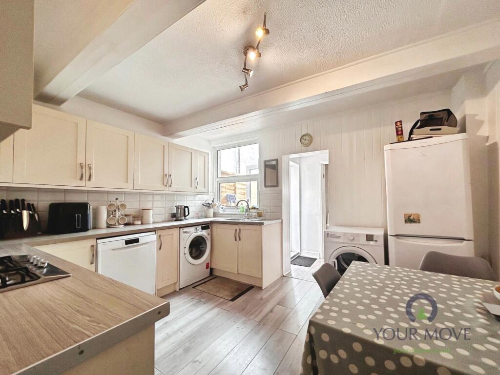 House in London, Beddington - View 5