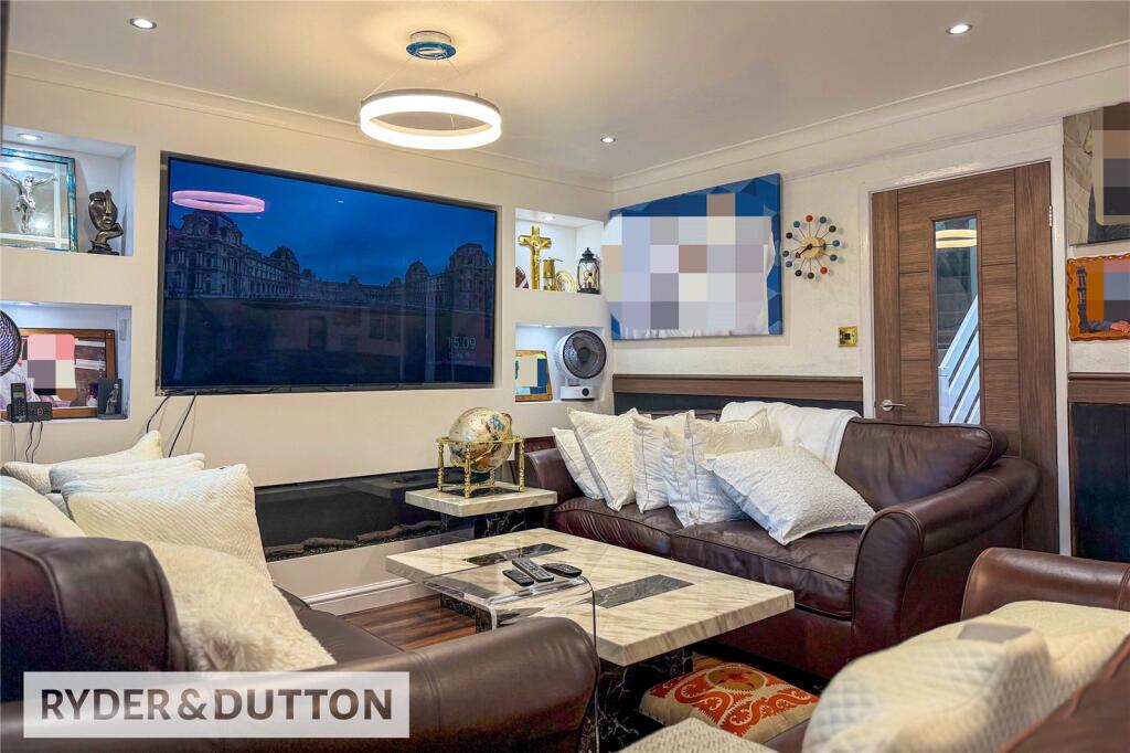House in Manchester, Greater Manchester - View 3