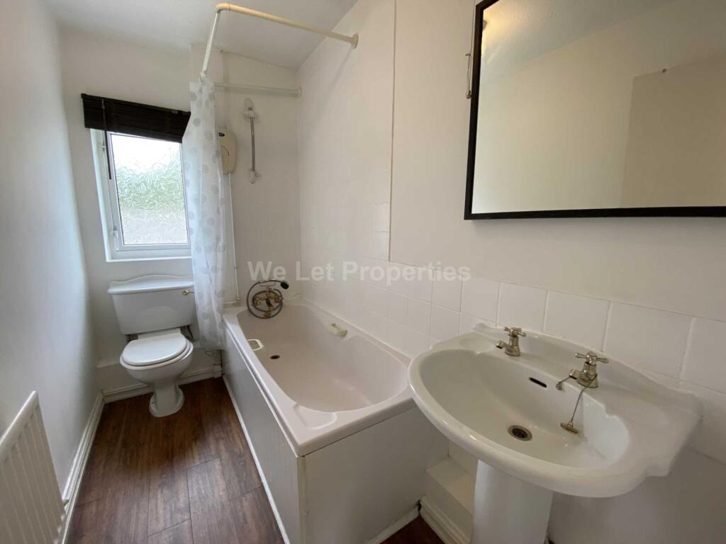 2 bedroom house for rent