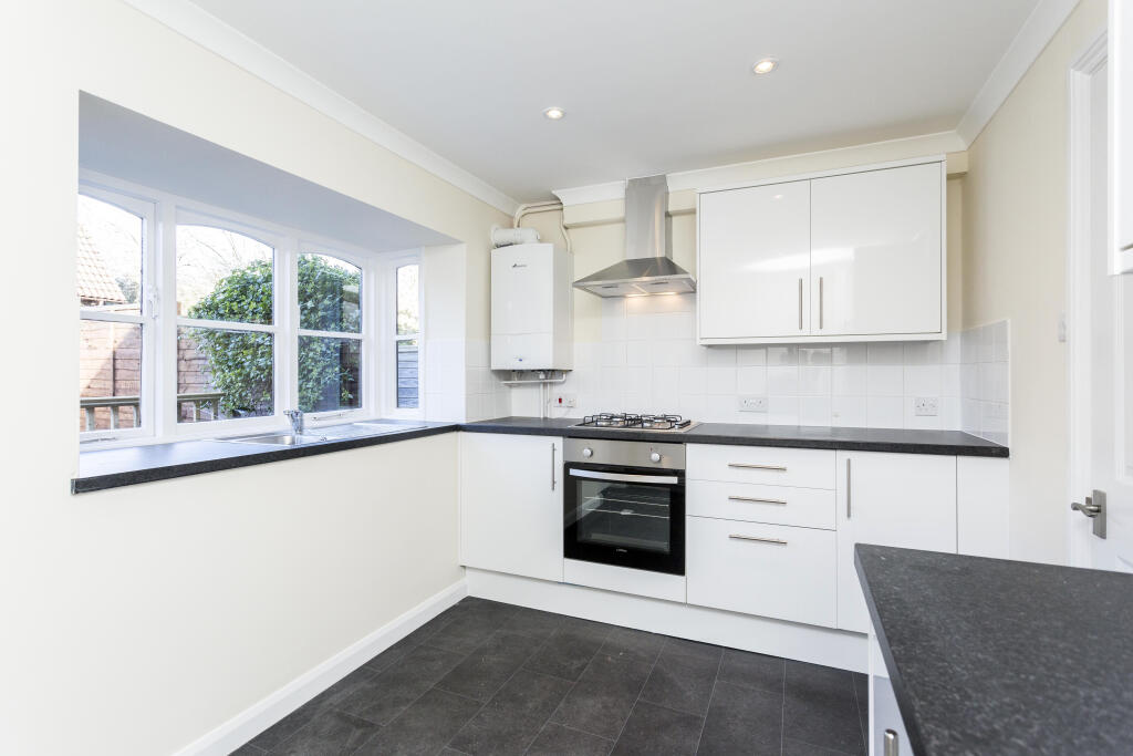 House in Portsmouth - View 2