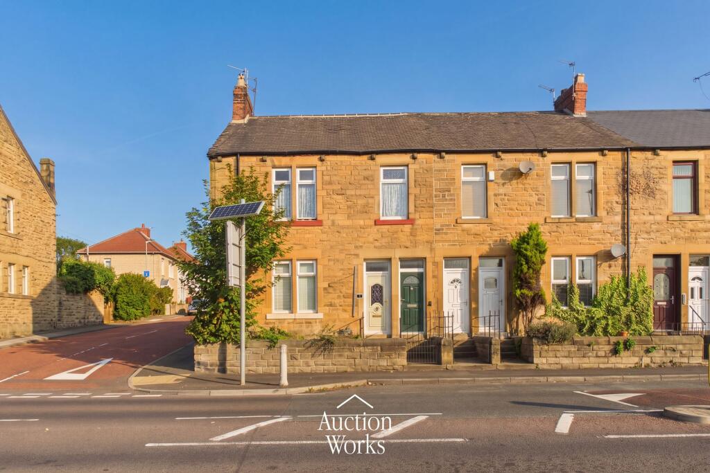 3-bed flat on Greenfield Terrace, Gateshead, NE10, £39,999