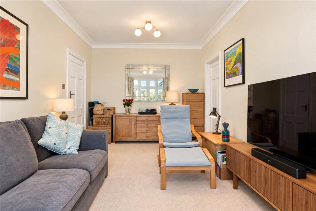 Main image of property: Fulham High Street, London, SW6