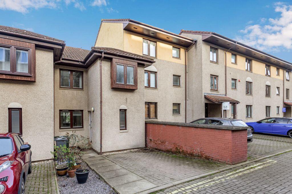 3-bed terraced on 15 New Orchardfield, Leith, Edinburgh, EH6 5ET, £300,000