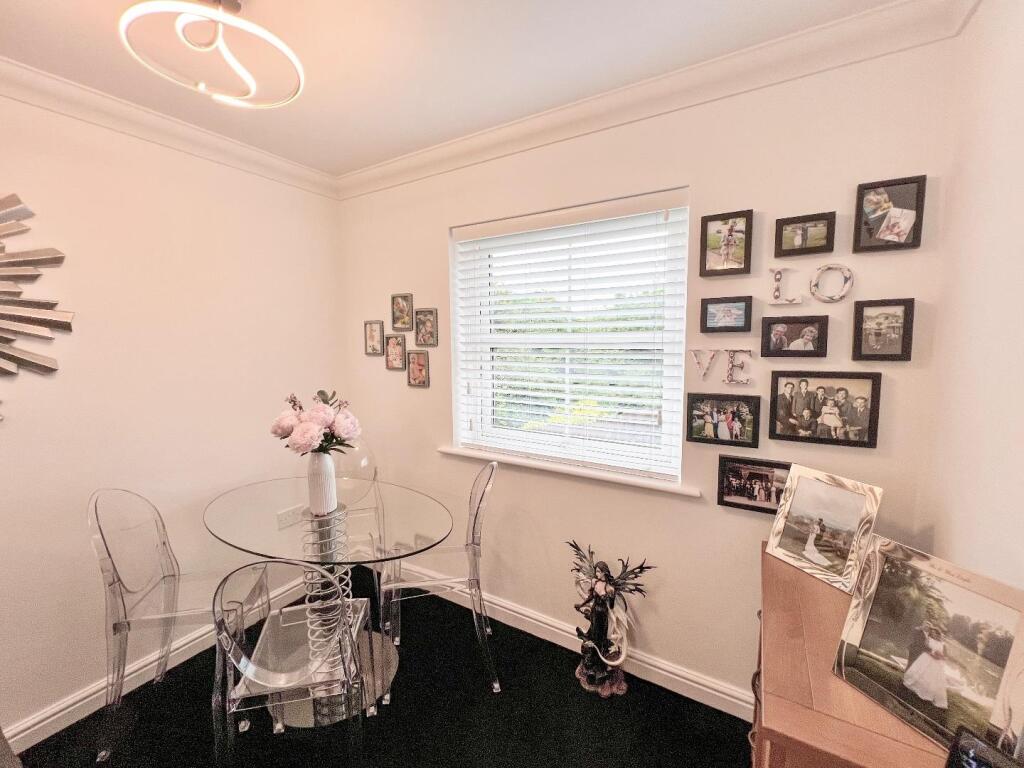 Underwood Place, Brackla, Bridgend County Borough, CF31 2LS photo 4