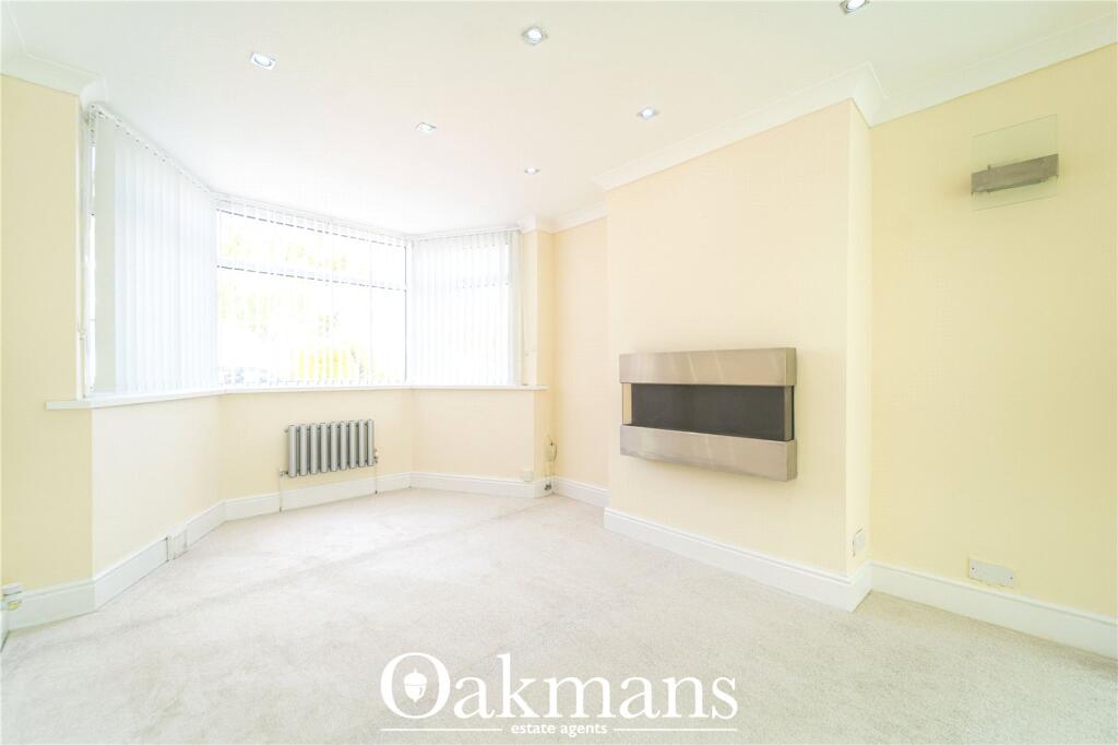 House in Birmingham, West Midlands - More
